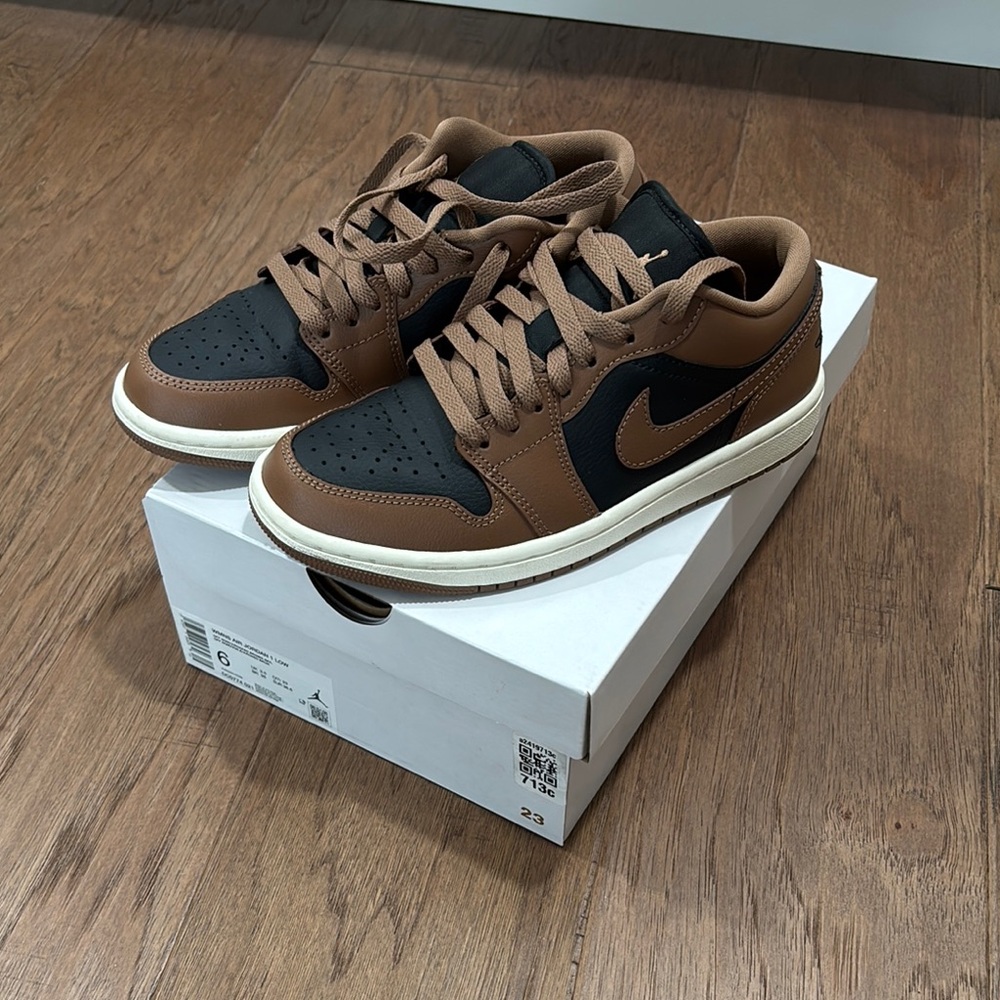 Women’s Air Jordan 1 Low